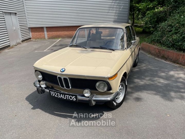 BMW 2002 2 L - 4