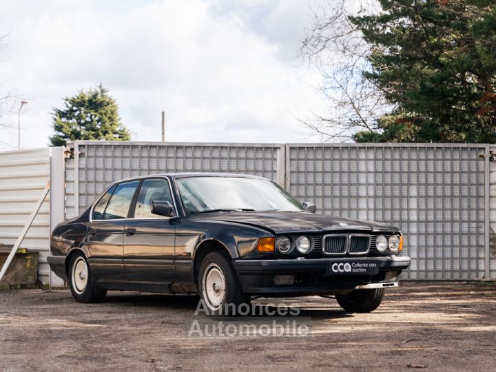 BMW 700 1989 – BMW 750i - 1