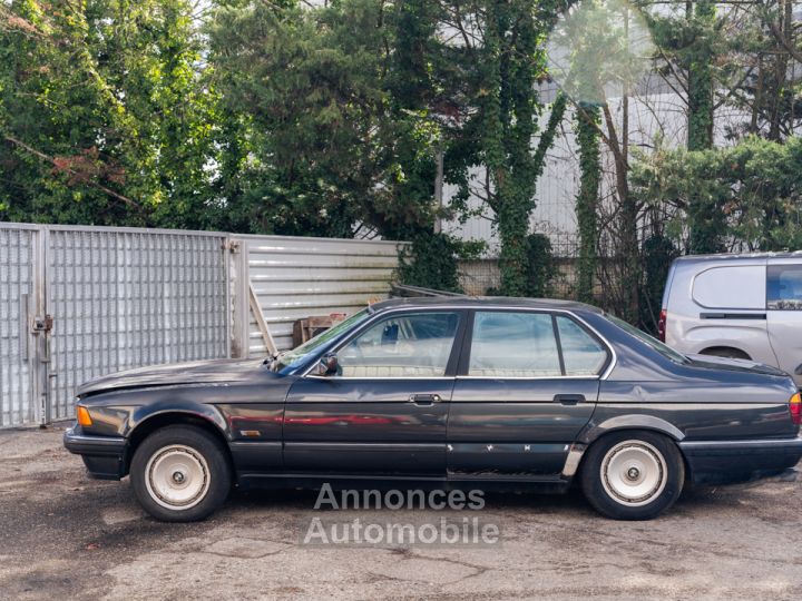 BMW 700 1989 – BMW 750i - 7