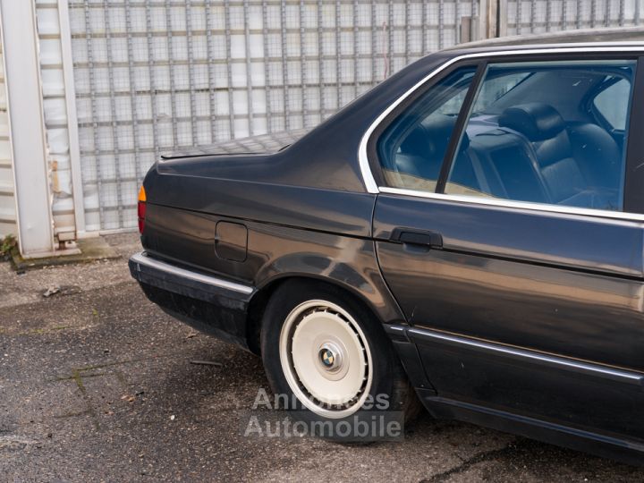 BMW 700 1989 – BMW 750i - 9