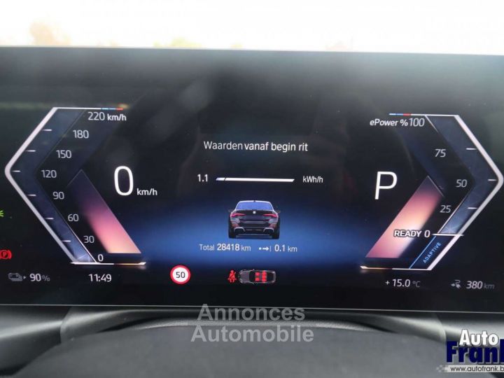 BMW i4 40 M-SPORT TREKHK CAM HUD 19 NAVI PRO - 26