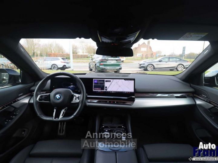 BMW i5 40 M-SPORT PANO 360CAM DRIV+PARK PRO H&K - 27