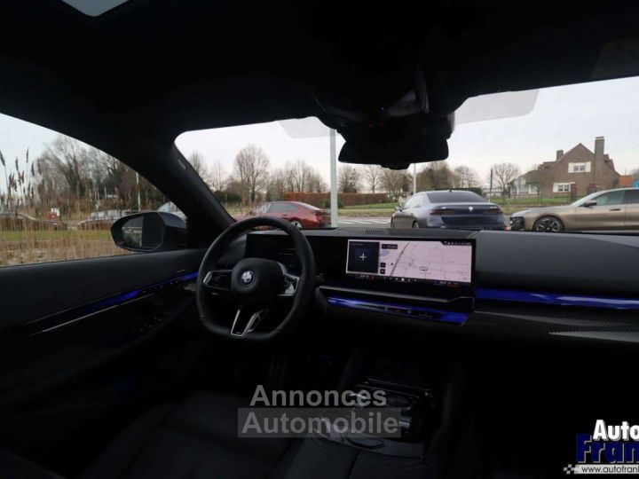 BMW i5 40 M-SPORT PANO 360CAM TREKHK COMFRTZETL - 28