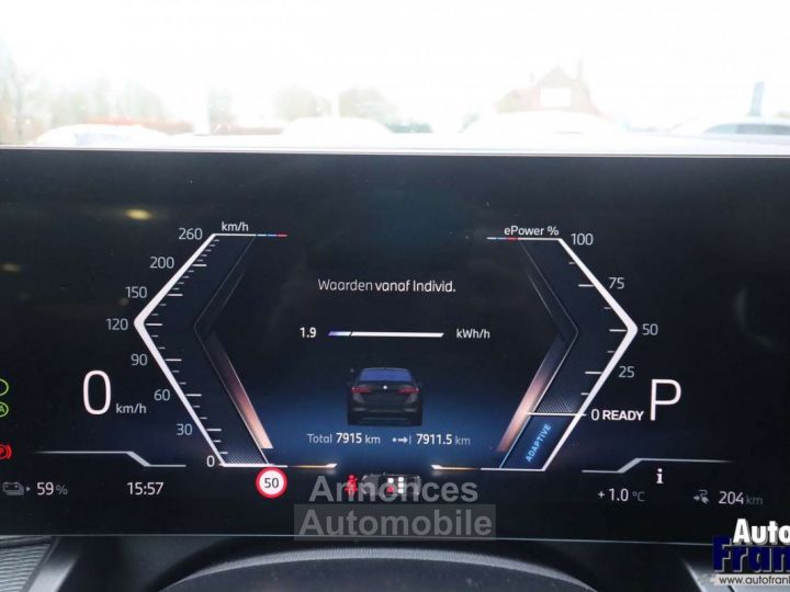 BMW i5 40 M-SPORT-PRO MATT 360 CAM H&K HUD - 30