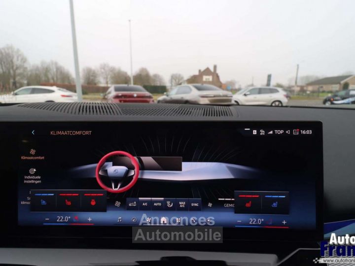 BMW i5 40 M-SPORT-PRO MATT 360 CAM H&K HUD - 44