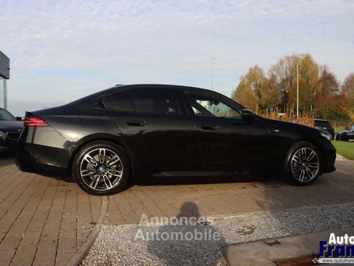 BMW i5 40 M-SPORT TREKHK H&K CAM STUURVRW 19 - 8