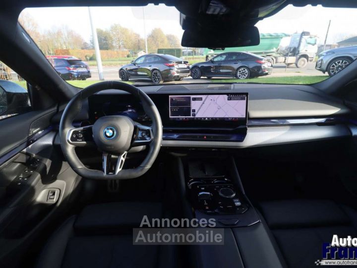 BMW i5 40 M-SPORT TREKHK H&K CAM STUURVRW 19 - 25