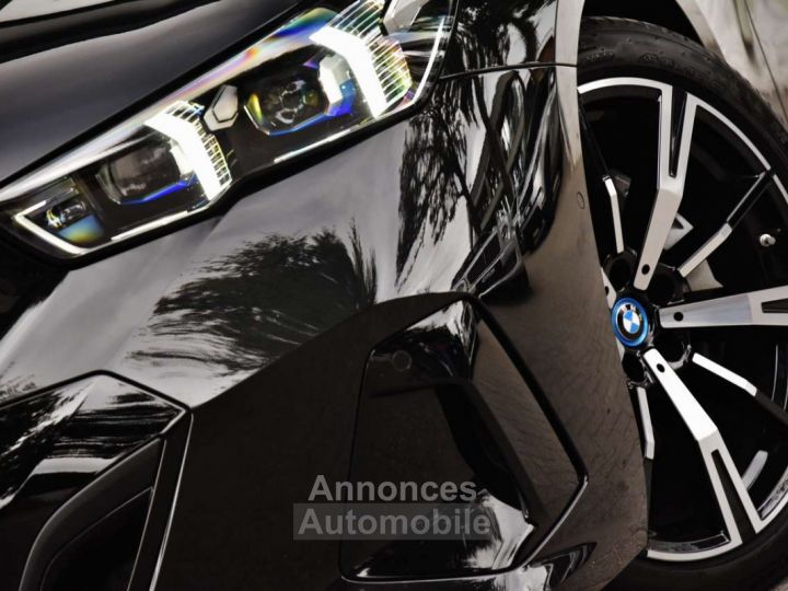 BMW i5 83.9 KW eDRIVE40 M PACK - 7