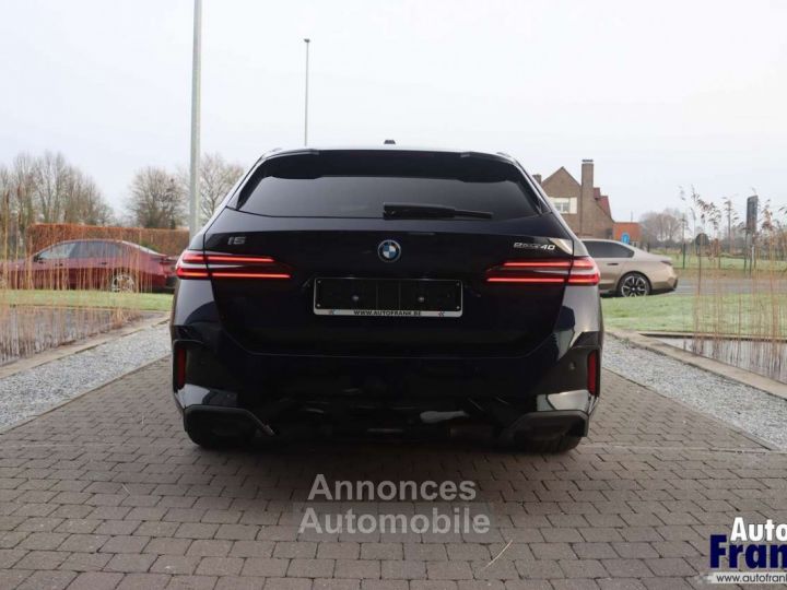 BMW i5 BREAK 40 M-SPORT PANO 360CAM TRKHK H&K - 6