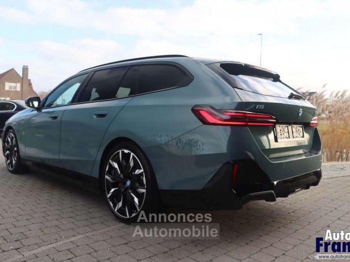 BMW i5 TOUR M-SPORT PANO-TREKHK-B&W-21-360CAM-MEMORY - 5