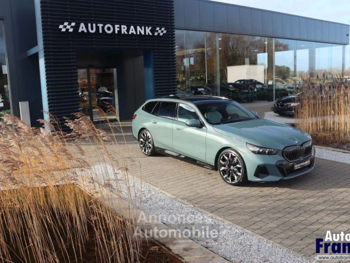 BMW i5 TOUR M-SPORT PANO-TREKHK-B&W-21-360CAM-MEMORY - 9