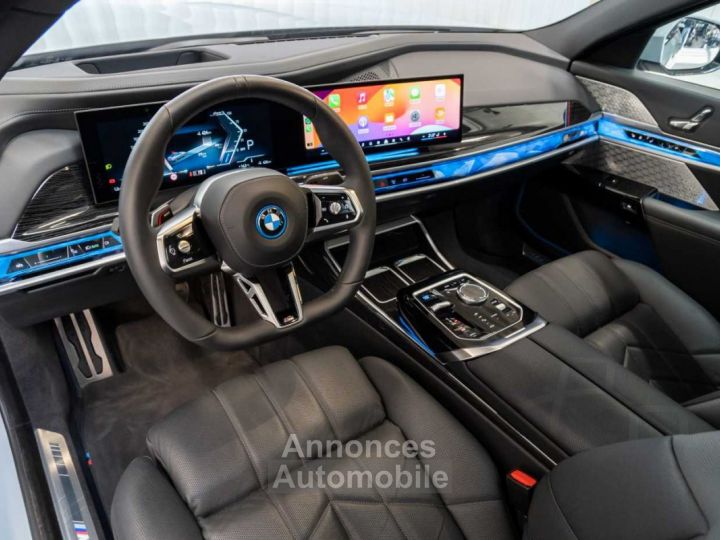 BMW i7 xDrive60 M Sport Executive TV ACC Bowers Crystal - 13