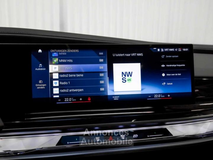 BMW i7 xDrive60 M Sport Massage Bowers SkyLounge ACC HUD - 37