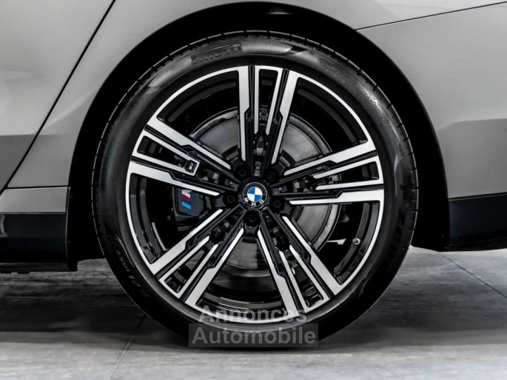 BMW i7 xDrive60 M Sport Pro Massage SkyLounge Bowers ACC - 48