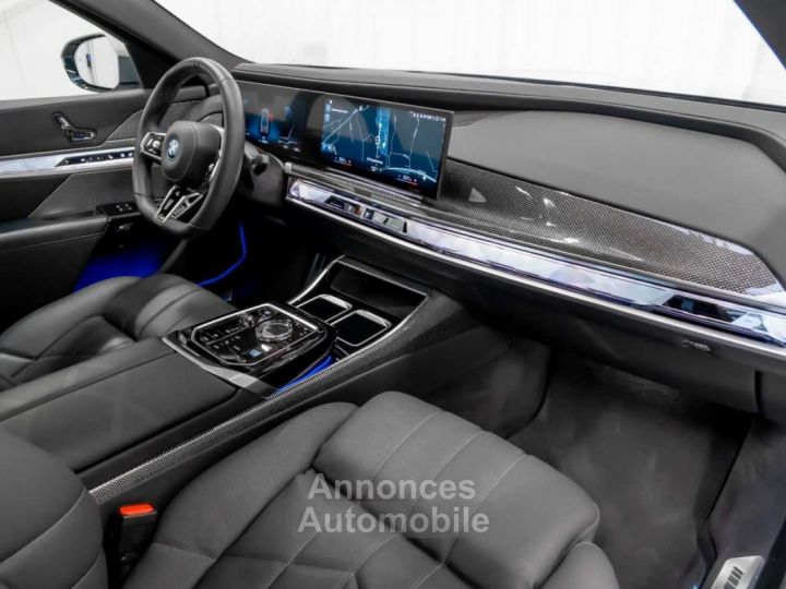 BMW i7 xDrive60 M Sport Pro Massage SkyLounge Bowers ACC - 14