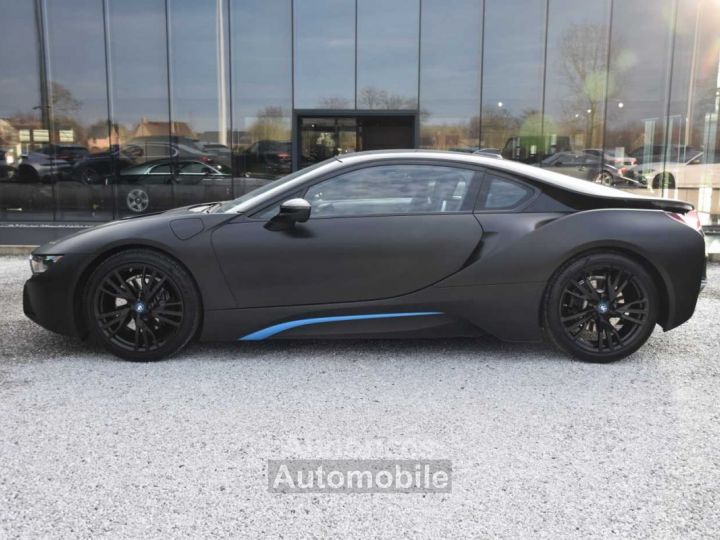 BMW i8 Coupé HUD Harman Kardon LED - 3