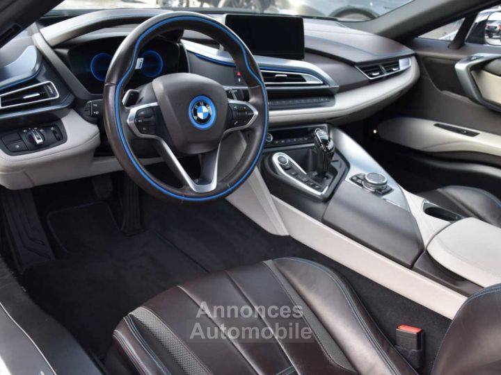 BMW i8 Coupé HUD Harman Kardon LED - 14