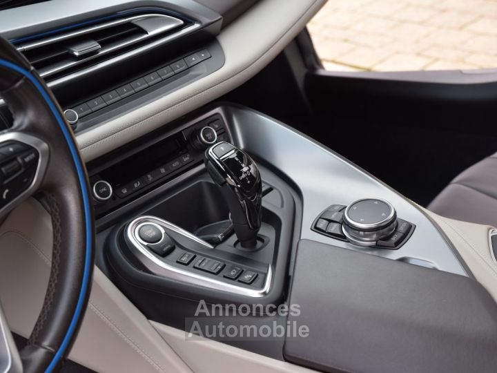 BMW i8 M-Pakket Full options E-Hybrid - 9