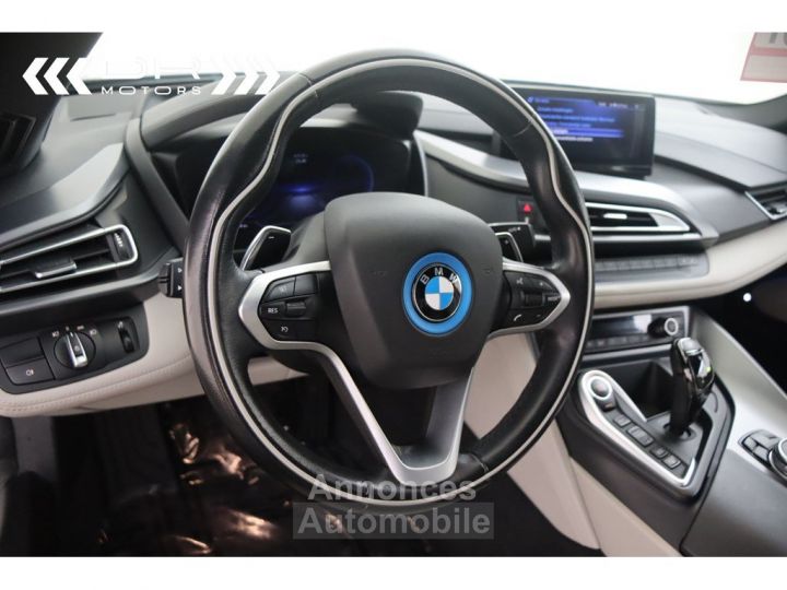 BMW i8 NAVI - DISPLAY KEY COMFORT ACCES 49gr CO2 - 36