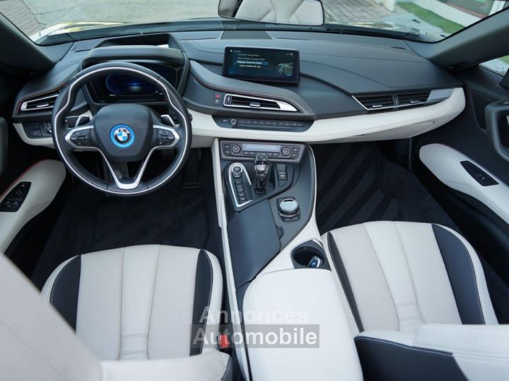 BMW i8 ROADSTER 374 BVA6 - Première Main - Carbone - Harman Kardon - Laser - HUD - Caméra 360° - 21