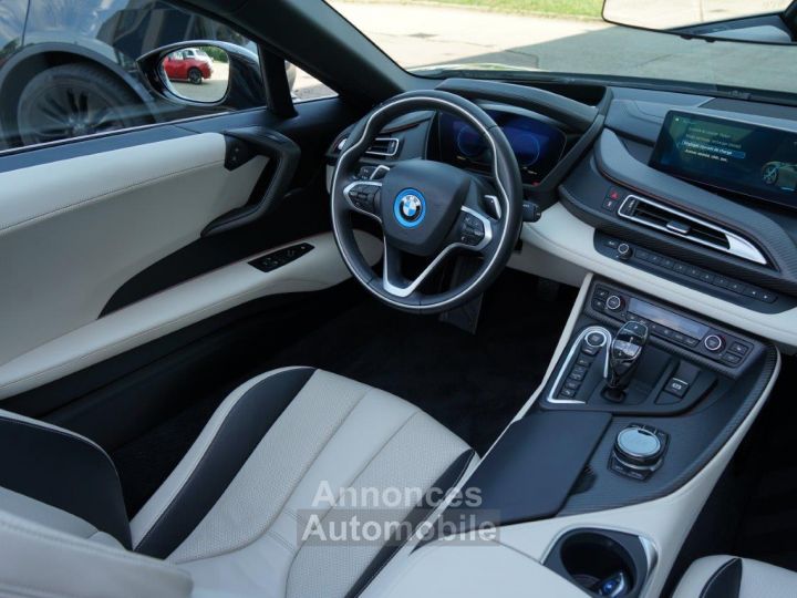 BMW i8 ROADSTER 374 BVA6 - Première Main - Carbone - Harman Kardon - Laser - HUD - Caméra 360° - 25