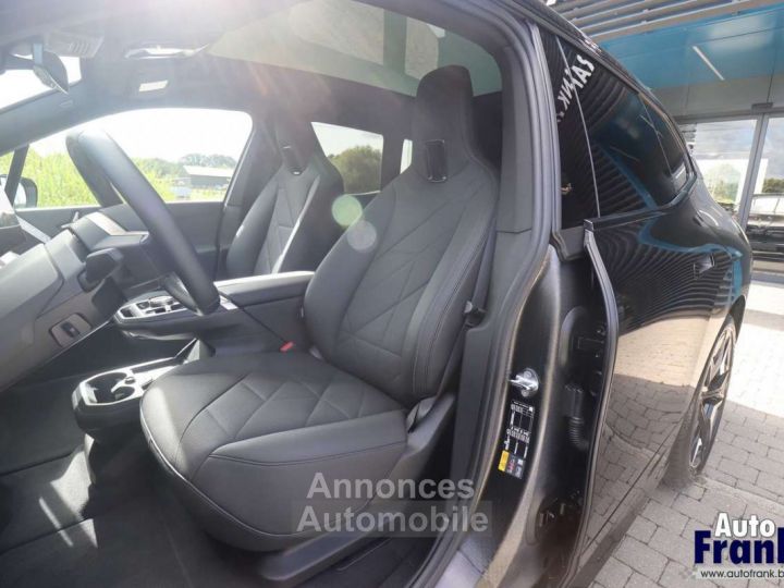 BMW iX 40 M-SPORT PANO TREKHK INCL WINTERSET - 20