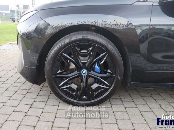 BMW iX 40 M-SPORT VENT+VERW STL +SET WINTR 360CAM - 4