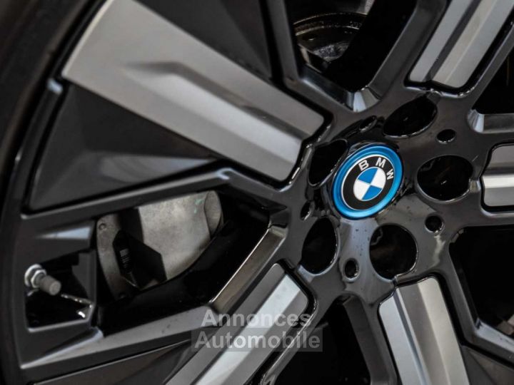 BMW iX 40 xDrive Harman Kardon Trekhaak Keyless ACC LED - 46