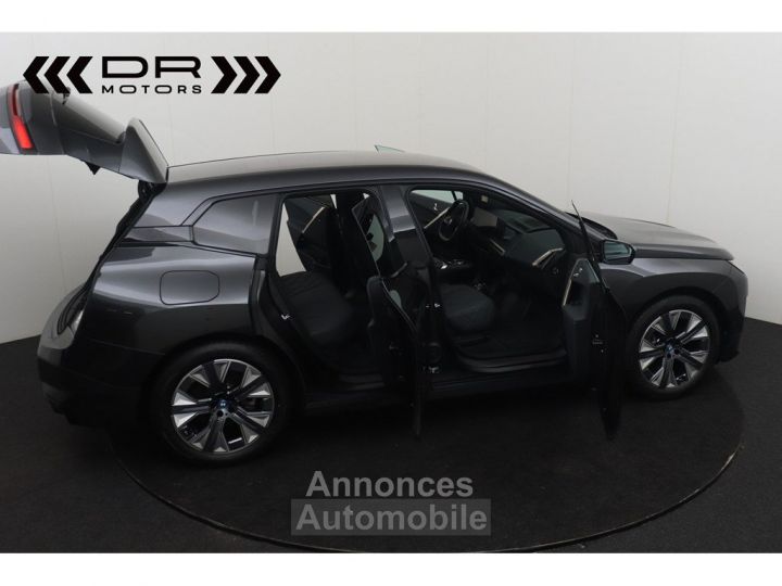 BMW iX xDRIVE 50 EDITION 112KW/h - NAVI SKY LOUNGE HARMAN KARDON - 12