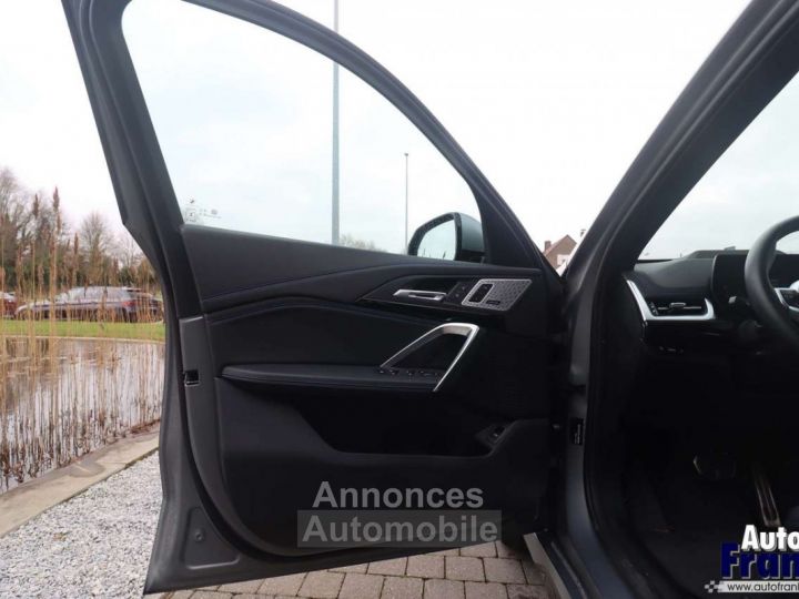 BMW iX1 20 M-SPORT PANO TREKHK 360CAM HUD FULL - 23