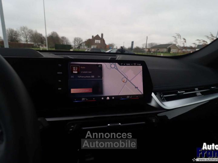 BMW iX1 20 M-SPORT PANO TREKHK 360CAM HUD FULL - 34