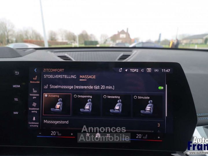 BMW iX1 20 M-SPORT PANO TREKHK 360CAM HUD FULL - 46