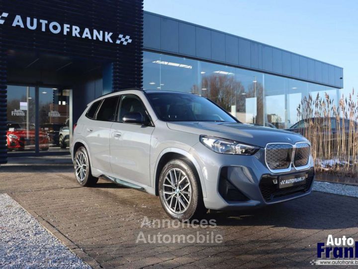 BMW iX1 20 M-SPORT PANO TREKHK MEMO 360CAM FUL - 1