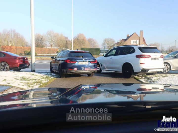 BMW iX1 20 M-SPORT PANO TREKHK MEMO 360CAM FUL - 35