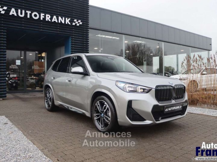 BMW iX1 30 M-SPORT 4X4 TREKHK PANO 360CAM HUD - 1