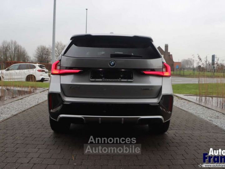 BMW iX1 30 M-SPORT 4X4 TREKHK PANO 360CAM HUD - 6