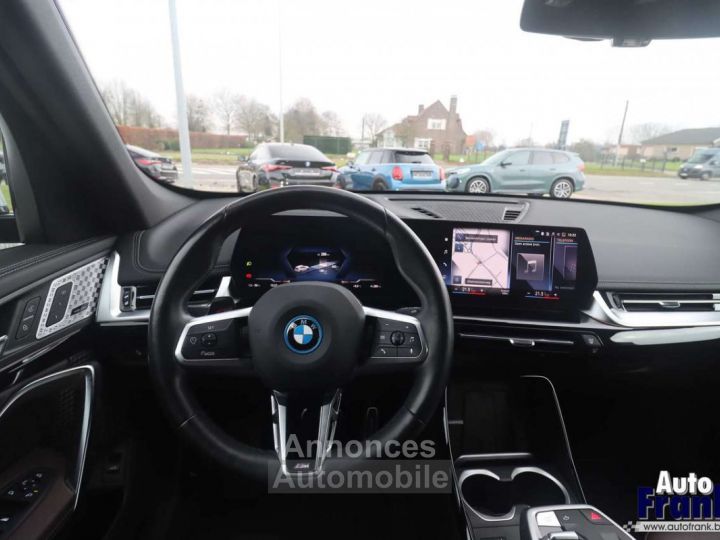 BMW iX1 30 M-SPORT TREKHK 360CAM MEMO HUD 20 - 28