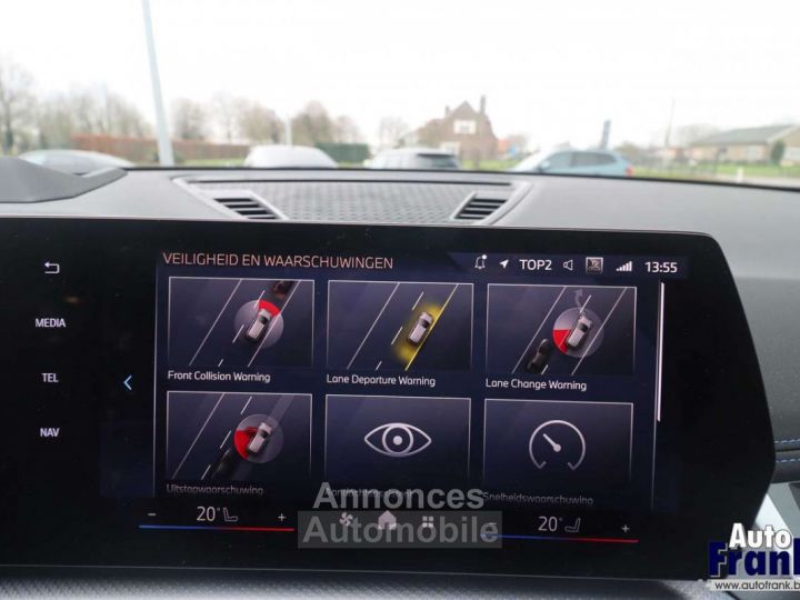 BMW iX1 XDR30 M-SPORT TREKHK MEMO HUD 360CAM - 43