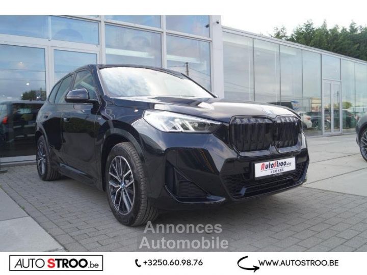 BMW iX1 Xdrive30 M-SPORT ACC PANO BLACKPACK - 3