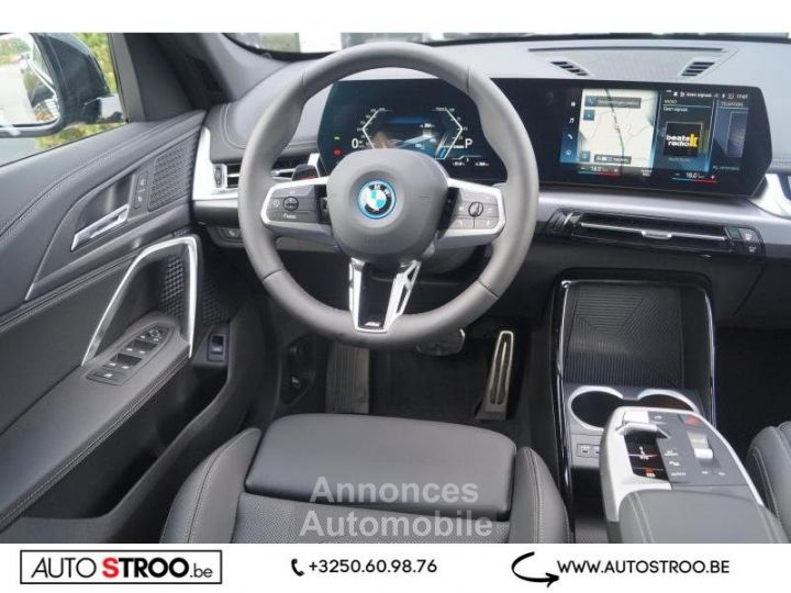 BMW iX1 Xdrive30 M-SPORT ACC PANO BLACKPACK - 13