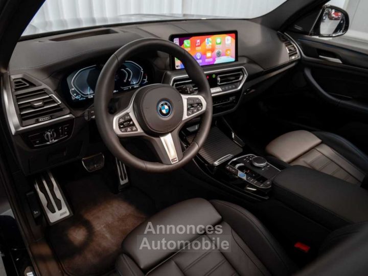 BMW iX3 M Sport Impressive Pano Trekhaak HarmanKardon ACC - 13