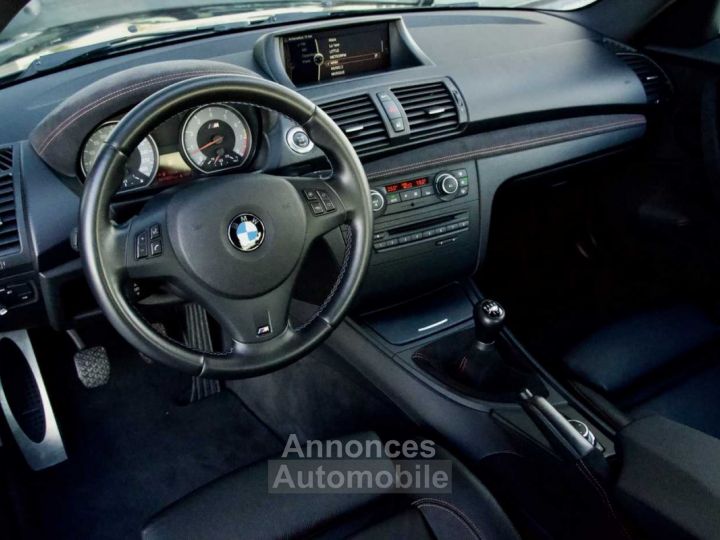 BMW M1 1M Coupé TOP Condition Navi Chrome - 10