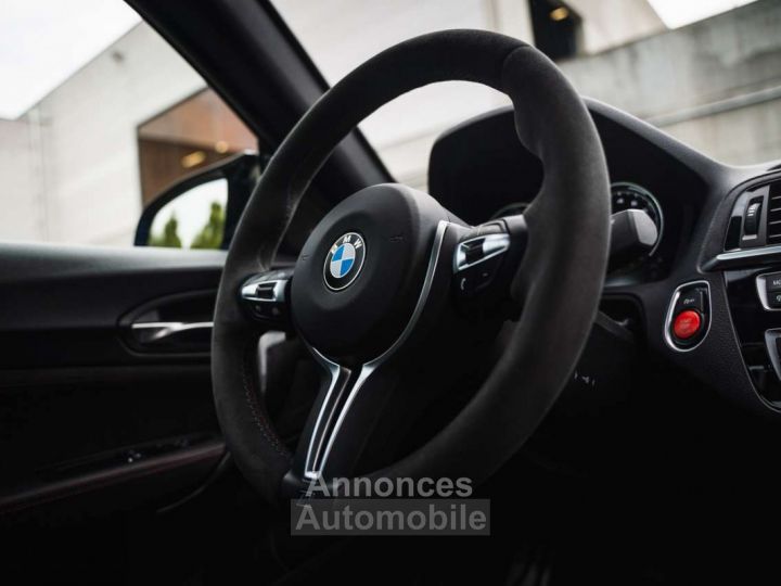 BMW M2 CS Carbon Harman Kardon- Misano Blau - 16