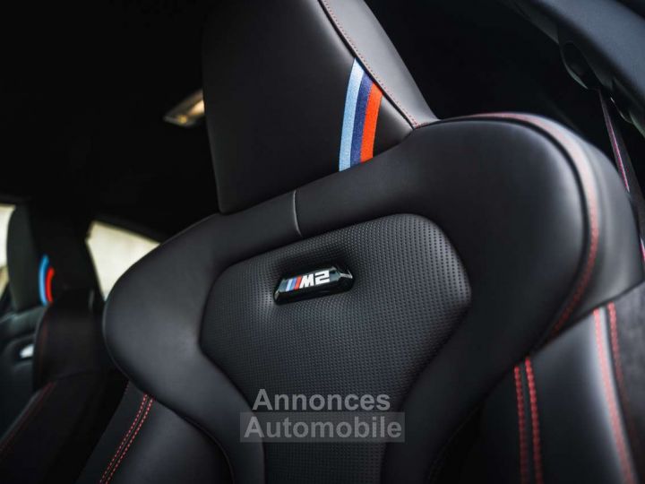 BMW M2 CS Carbon Harman Kardon- Misano Blau - 22