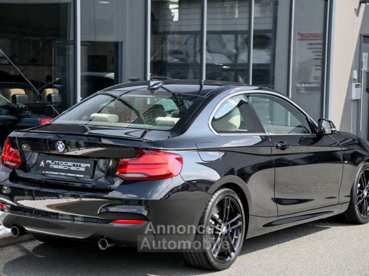 BMW M2 M240i Coupe Sport-Aut. Vollleder - 4