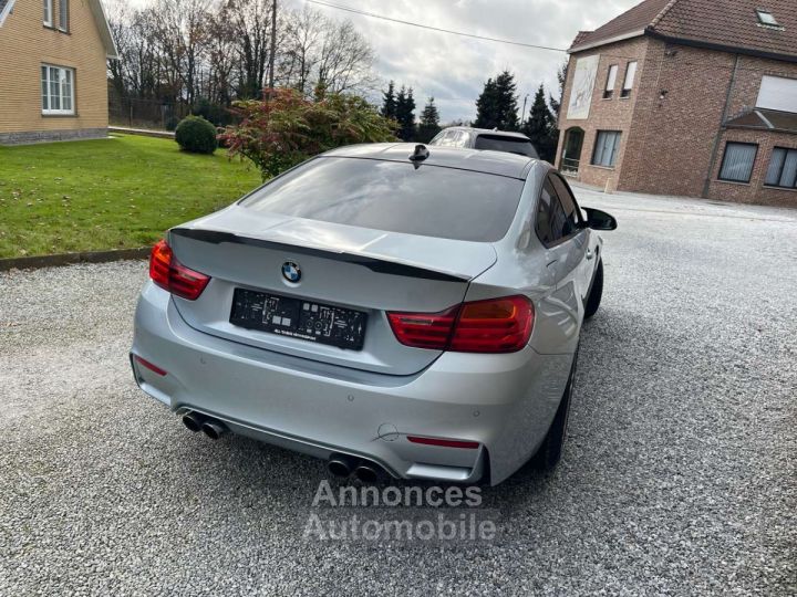 BMW M4 Coupé 3.0 DKG Carbon - 5