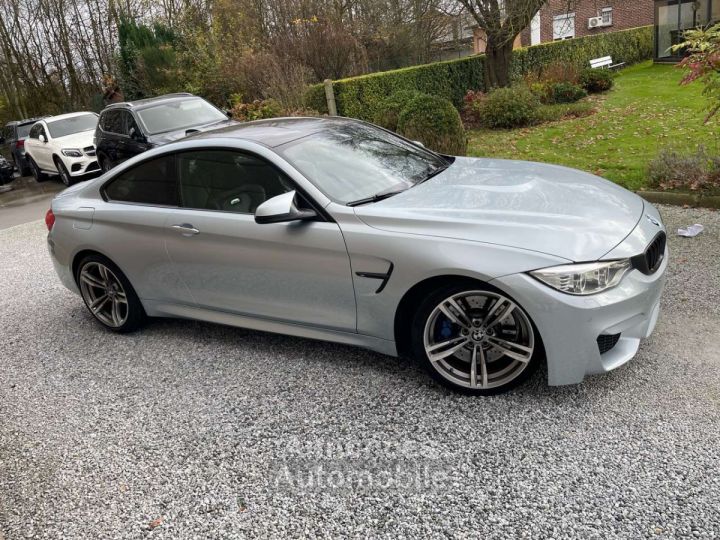 BMW M4 Coupé 3.0 DKG Carbon - 6