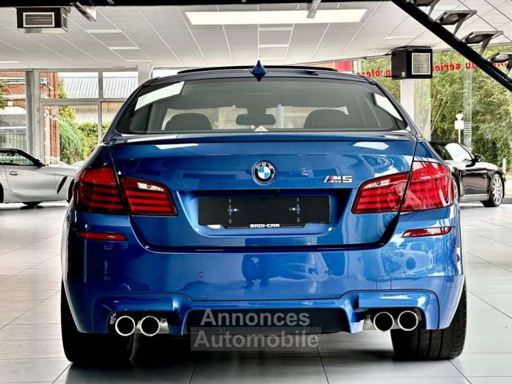 BMW M5 4.4 V8 560cv DKG -Berline - 5