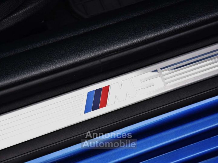 BMW M5 4.4 V8 DKG - 28