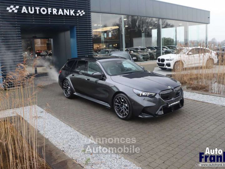 BMW M5 TOURING 360CAM PANO CARBON DRIV PRO B&W - 9